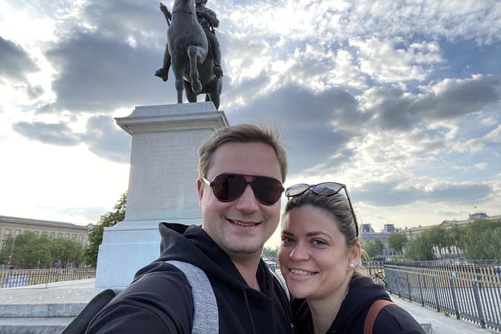 Live, Laugh, Love Along the Seine: Self-Guided Romantic Tour — photo 9