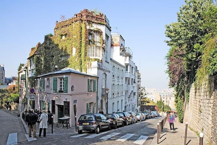 Paris Food Tour: 10+ Tastings, French Wine, Cheeses & Secret Dish — photo 17
