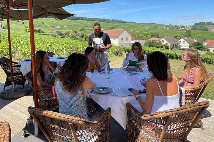 Champagne Icons: Private Tour of Veuve Clicquot, Ruinart & Moet — photo 6