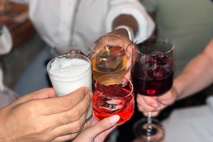 Paris Speakeasy: A Night to Meet, Connect & Explore secret Bars — photo 2