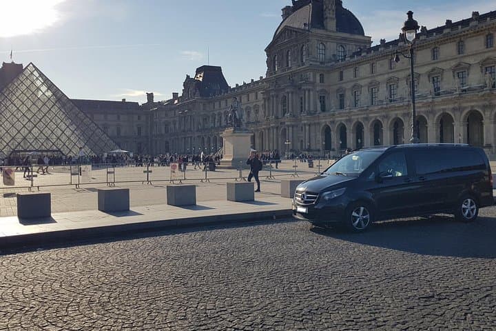 Private Van Transfer from CDG Airport to Paris — photo 16
