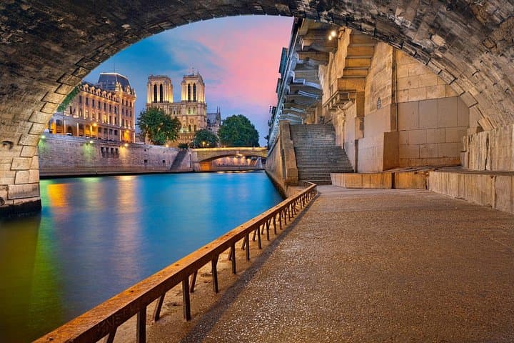 Paris Scavenger Hunt & Highlights Self-Guided Walking Tour — photo 4