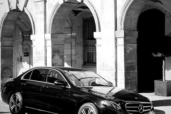 Private Transfer from Roissy CDG airport To the city of Paris — photo 2