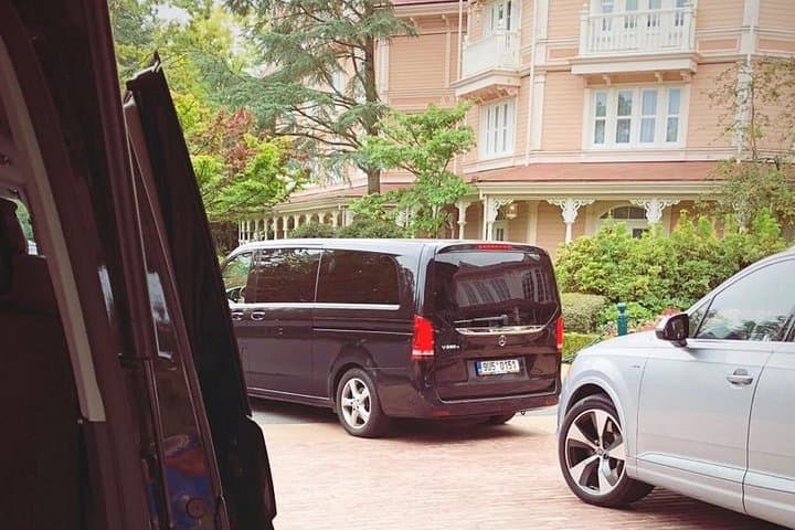 Private Transfer from Roissy CDG airport To the city of Paris — photo 6