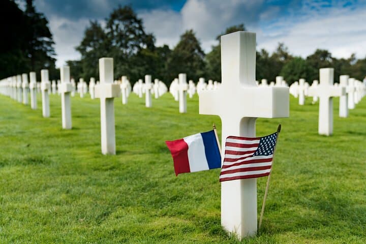 Normandy D Day Sites and Cemetery Day Trip from Paris with Lunch — photo 7