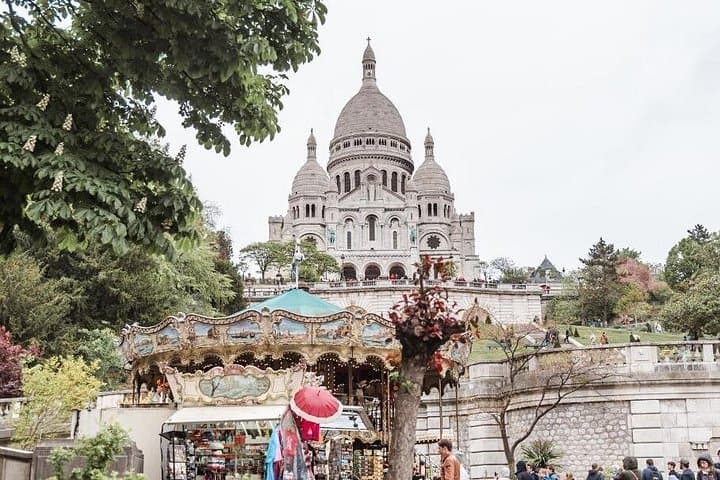 Montmartre Tour with a Local Guide: Private & 100% Personalized — photo 16