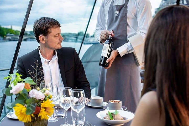 Early evening Dinner Cruise with drinks by Bateaux Parisiens — photo 5