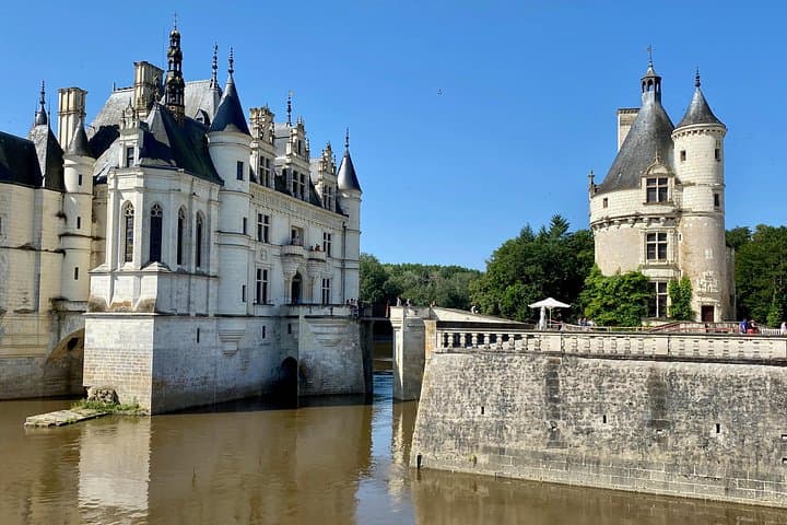 Loire Valley Castles Chenonceau Amboise & Da Vinci Small Group — photo 15