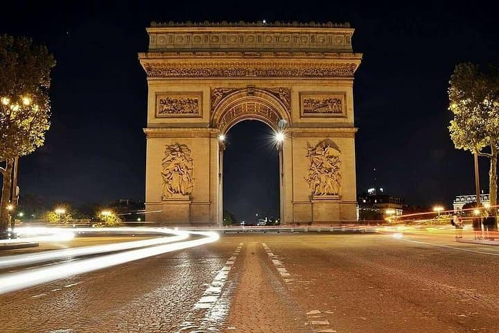 Arc de Triomphe Rooftop Tickets - Optional Private Guide — photo 2