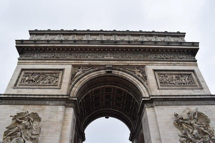 Arc de Triomphe Rooftop Tickets - Optional Private Guide — photo 5