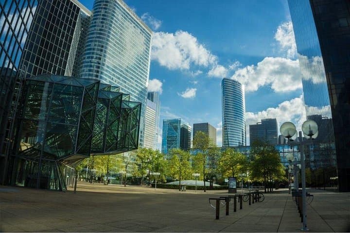 Paris La Défense : Private Walking Tour — photo 2