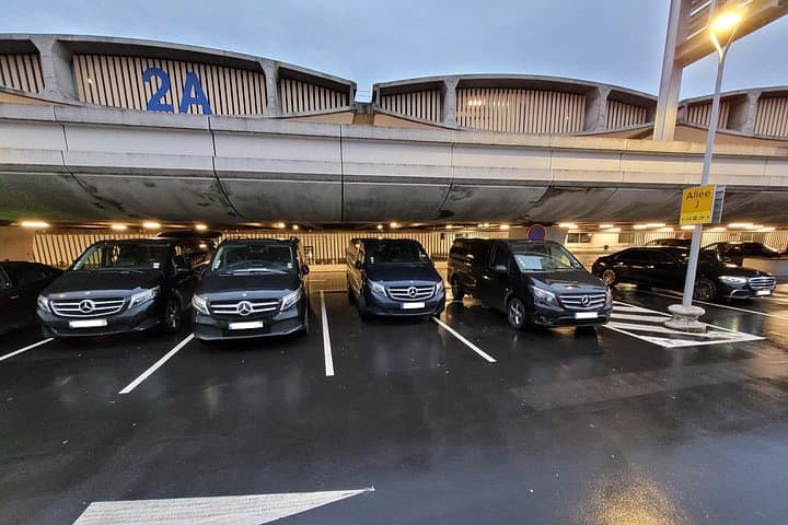 Private Van Transfer from CDG Airport to Paris — photo 14