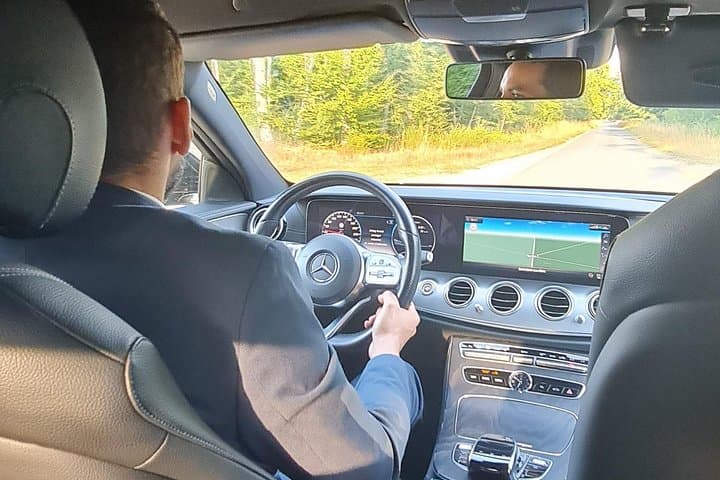 Private Chauffeured Transfer between CDG Airport and Paris — photo 16