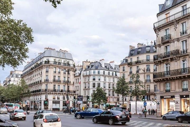 Le Marais Walking Tour with a Local - Private & Custom (2-3hrs) — photo 4