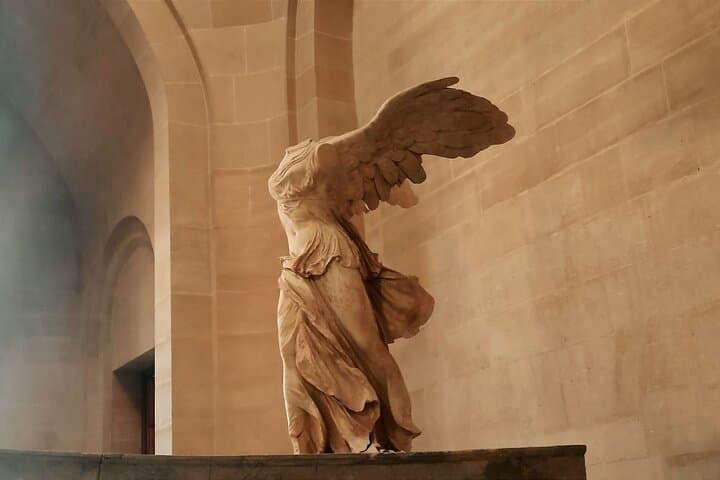 Louvre Highlights Tour for Kids Ticket Included — photo 1