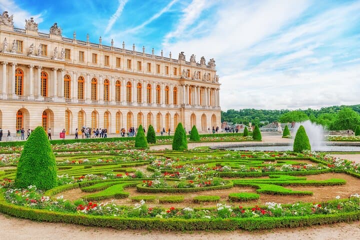 Versailles Palace Tour & Optional Gardens Access from Paris — photo 1