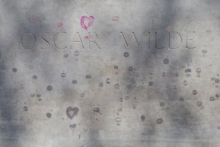 Paris: Famous Graves of Pere Lachaise Cemetery Guided Tour — photo 8