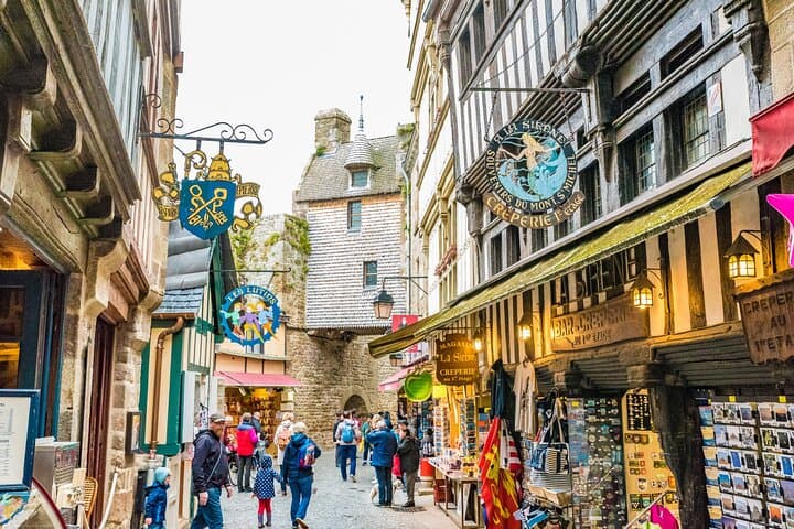 Mont Saint Michel Day Trip from Paris with English Speaking Guide — photo 18