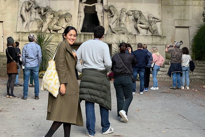 Paris: Haunted Père Lachaise Cemetery Guided Tour — photo 14