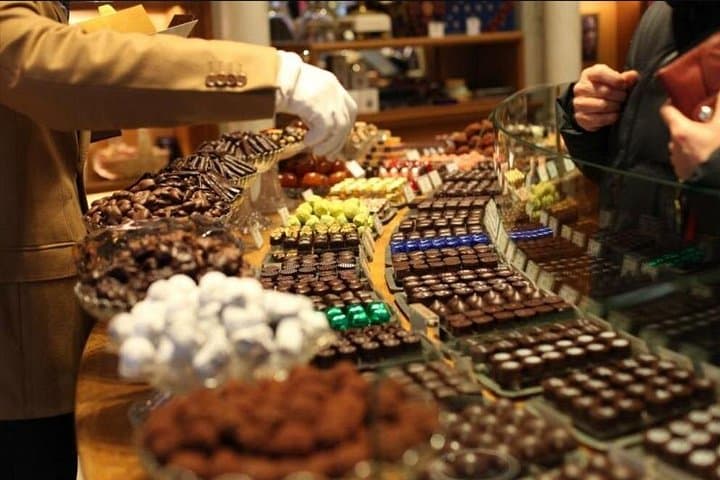 Saint-Germain The Original Chocolate Tasting Tour with Pastries and Macaron — photo 2