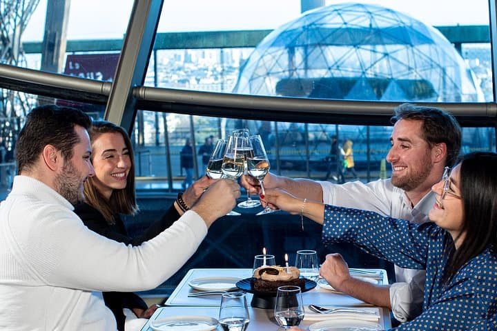 Paris Earliest Lunch at Eiffel Tower Madame Brasserie Restaurant — photo 7