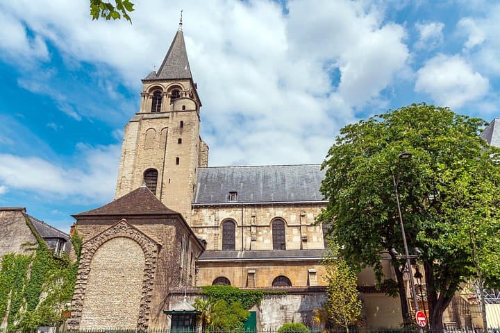 Paris Saint Germain Private Walking Tour with Cruise Option — photo 4