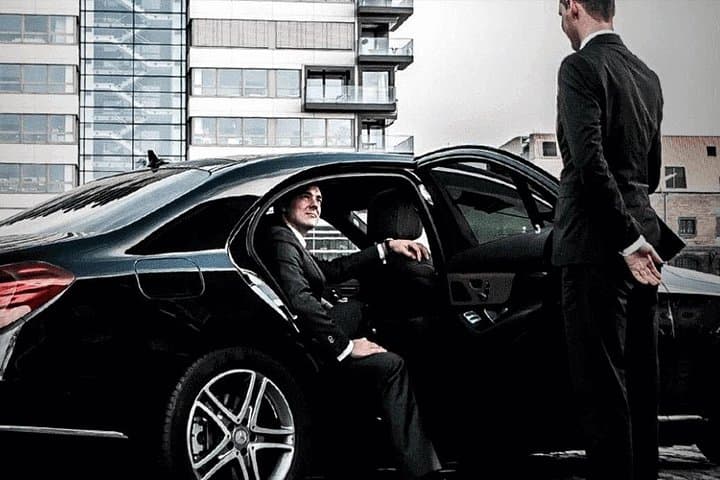 Private Departure Transfer from Paris to CDG or ORLY Airports — photo 7