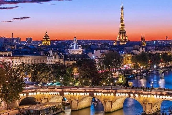 Full-Day Private Tour in Paris with Driver Sightseeing tour — photo 4