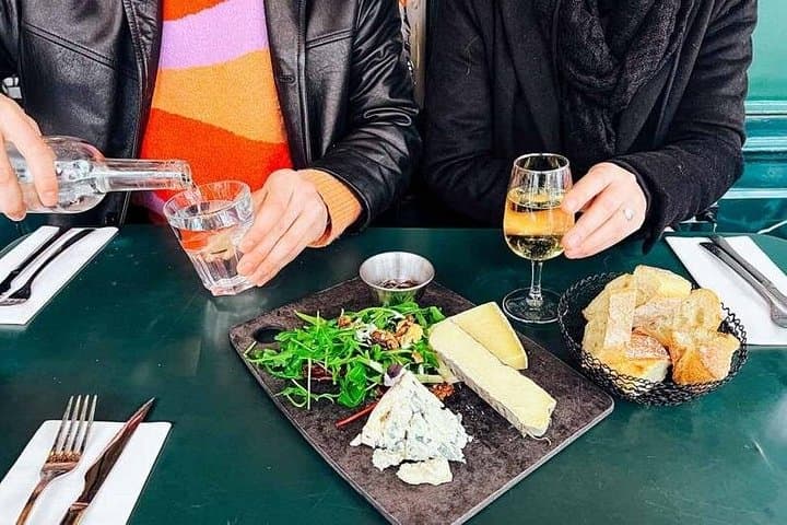 Private Parisian Food Tour in Charming Neighborhood Le Marais — photo 3