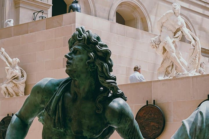 Private Louvre Museum Guided Tour - Timed entry included — photo 10