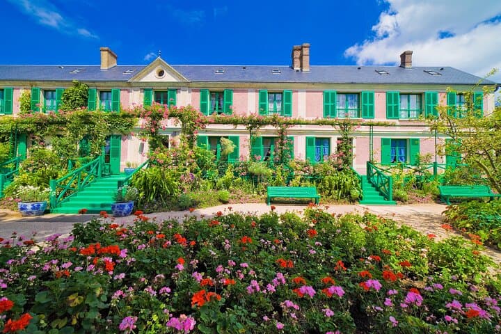 Giverny Monet’s Home and Gardens Half Day Tour from Paris — photo 13
