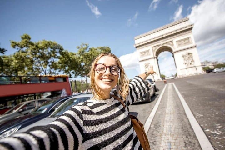 Arc de Triomphe and Seine River Cruise — photo 6