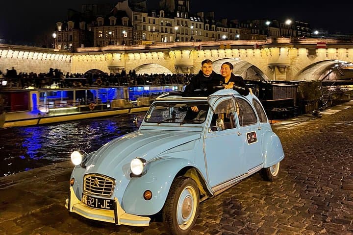 2-hour Private Night Ride in a Citroën 2CV in Paris — photo 6