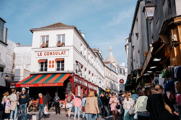 Private Tour of Montmartre in a Citroën Classic — photo 11