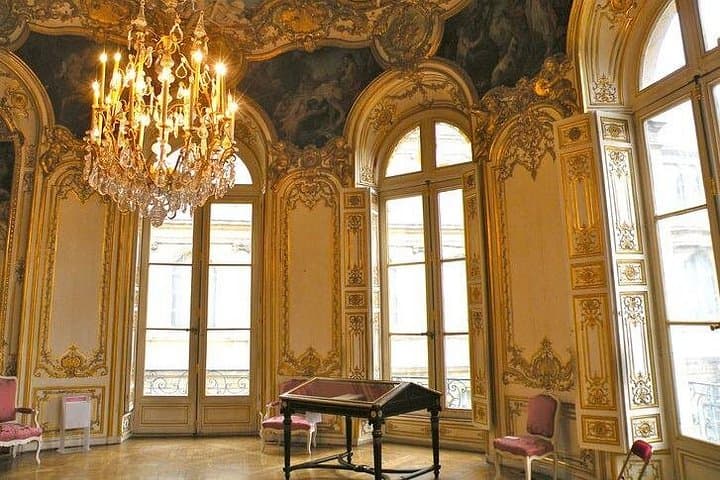 Paris Private Food Tour in Le Marais: Wine & Local French Cuisine — photo 14