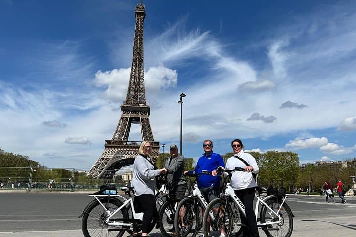 Private 2.5-Hour Paris E-Bike Highlights Tour — photo 8
