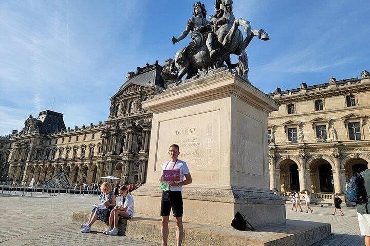 Louvre Museum & Mona Lisa Semi-Private Guided Tour (Max 6 People) — photo 15