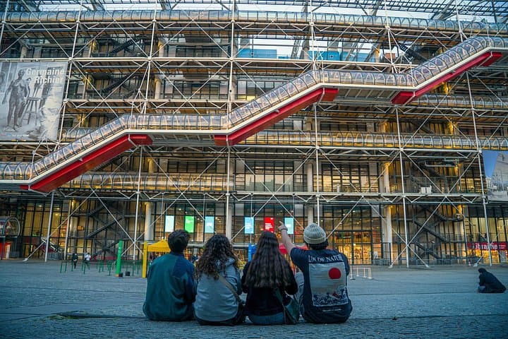 Worktown Games: Private Self-Guided Walking Tours in Paris — photo 1