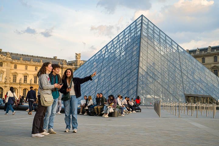 Worktown Games: Private Self-Guided Walking Tours in Paris — photo 9