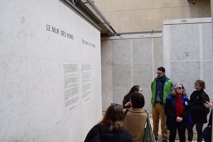 Paris Jewish Heritage: Le Marais & Montmartre Guided Walking Tour — photo 15