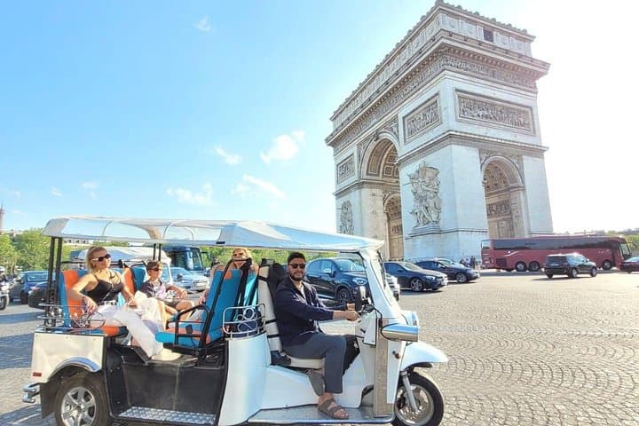 Private Tour of Paris in Tuktuk — photo 3