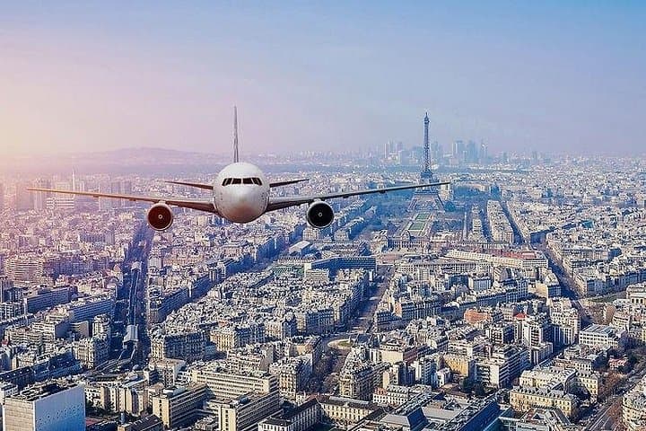 Private Transport from Charles de Gaulle Airport to Paris — photo 3