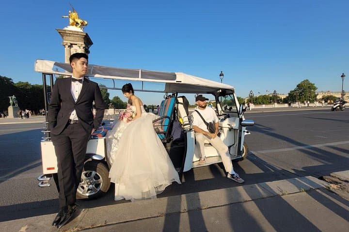 Paris with a Tuk Tuk - Private 2-Hour TukTuk Tour — photo 5