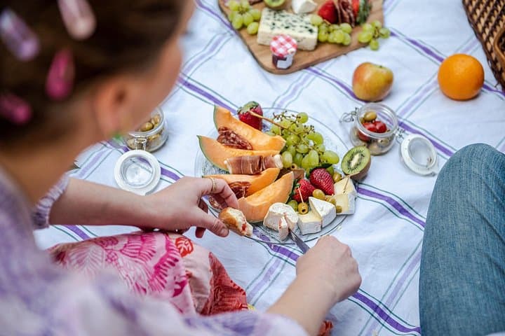 Parisian Romantic Picnic — photo 8