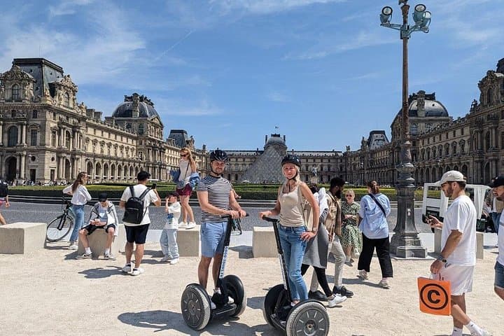 Paris Segway Tour with Ticket for Seine River Cruise — photo 4