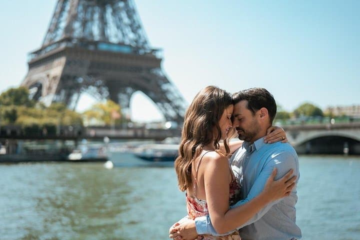 Paris One-Hour Private Photo Shoot — photo 3