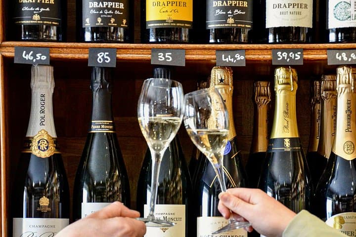 Paris Champagne & Food Tour with Tastings in Saint-Germain — photo 4