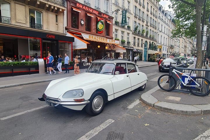 Vintage Car Paris Tour Citroën DS with open roof Paris City Tour — photo 10