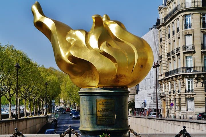 Sightseeing tour of most iconic parisian monuments (rickshaw) — photo 7