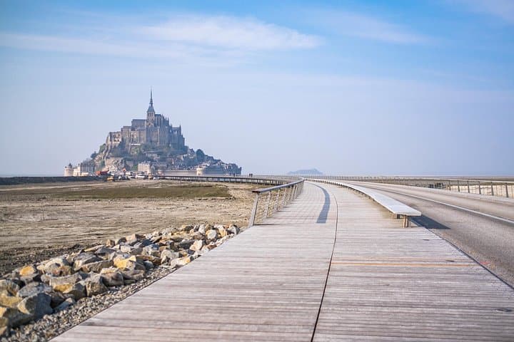 Mont Saint Michel Guided Day Trip with Hotel Pickup — photo 8